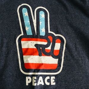 RETRO COOL PEACE LOGO TEE